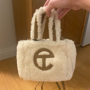 UGGxTelfar small reverse shopping bag.